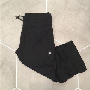 Lululemon Studio Crop Pant